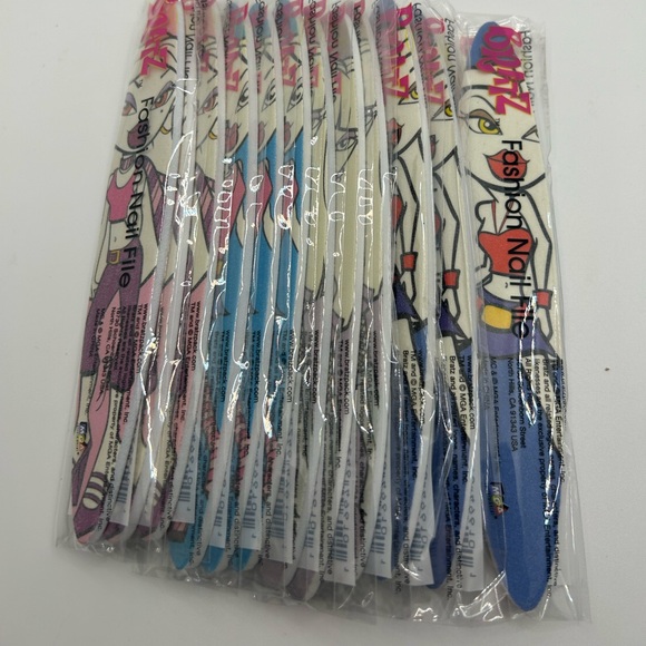Bratz emery wands 12 piece set new sealed in packaging - Picture 2 of 3